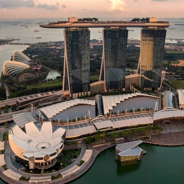 marina bay sand at dawn